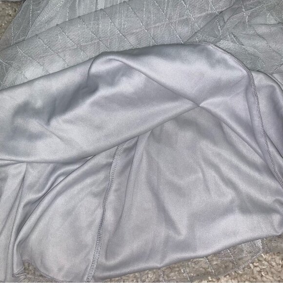 Lucy in The Sky Dress Size XS Silver Tulle Marguerite Plunge A-Line‎ Mini NWOT - Picture 13 of 14